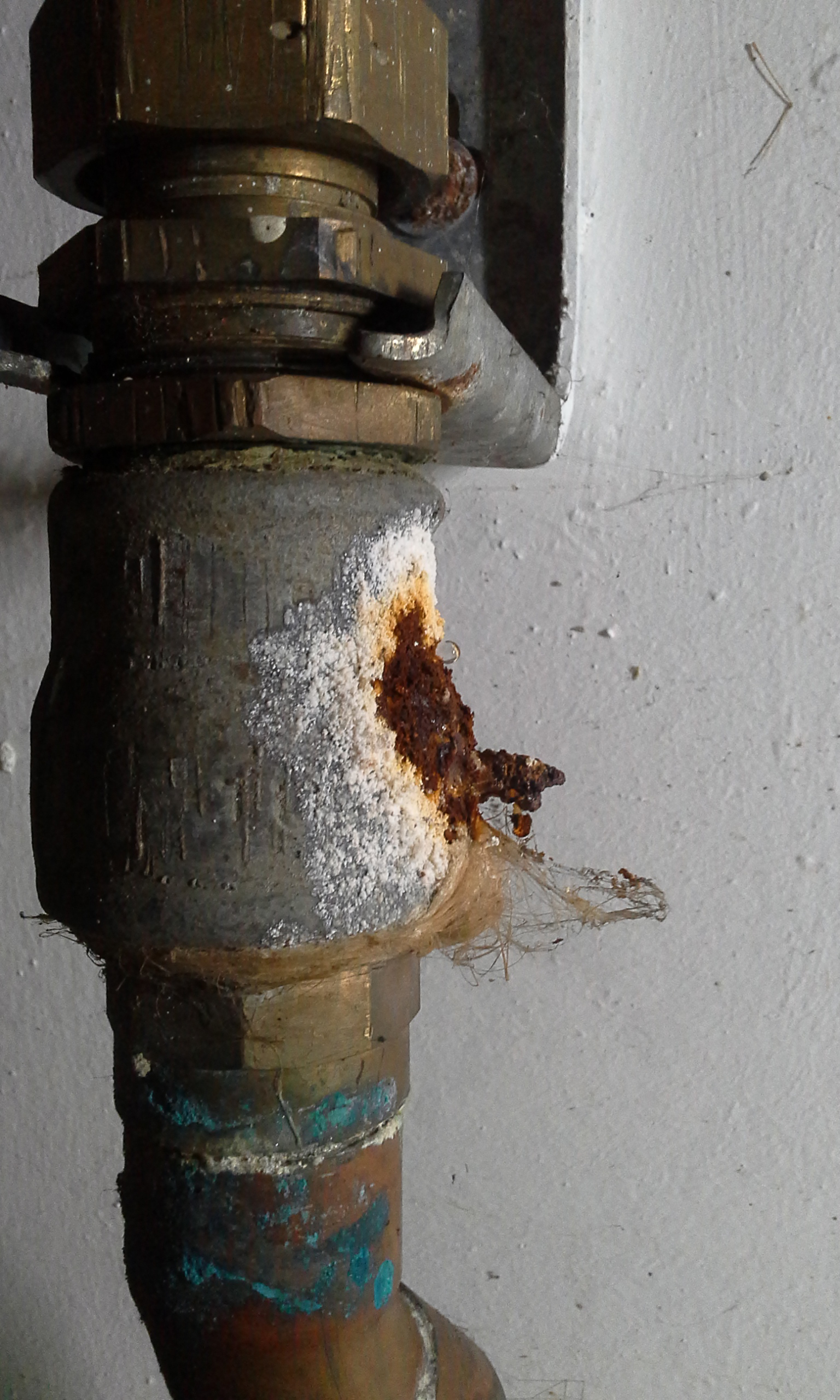 Handlungsbedraf - Rohrleitungen und Wasserfilter
